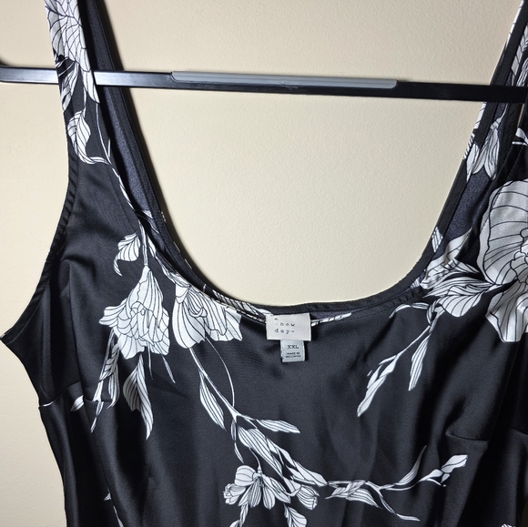A New Day Black Dress with White Floral Design - Picture 2 of 4